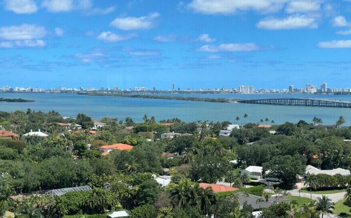 Pictures of Office property located at 4770 Biscayne Boulevard 620, Miami, FL 33137 for sales - image #1