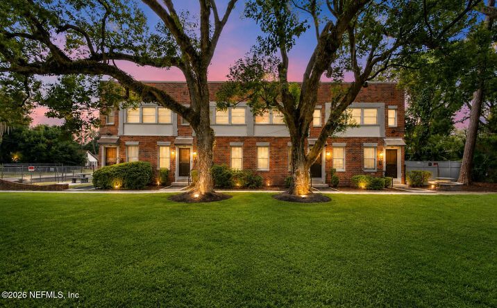 Pictures of Multifamily property located at 548 W 27TH Street, Jacksonville, FL 32206 for sales - image #1