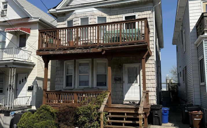 Pictures of Multifamily property located at 187 Van Buren Street, Staten Island, NY 10301 for sales - image #1