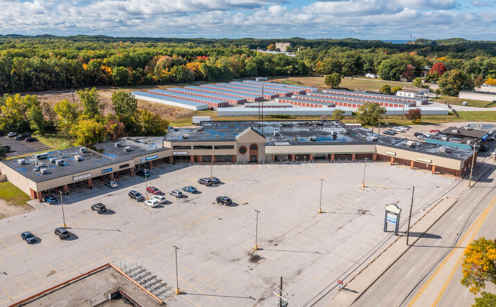 Pictures of Retail, Office, Land property located at 1631 W Sherman Boulevard, Norton Shores, MI 49441 for sales - image #1