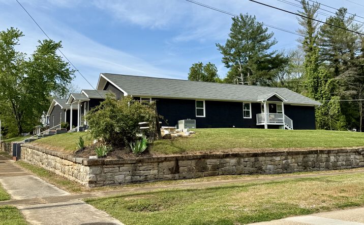 Pictures of Multifamily property located at 602 Elm Avenue, South Pittsburg, TN 37380 for sales - image #1