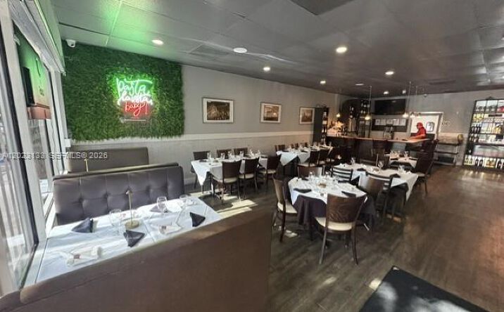 Pictures of Business for Sale, Retail property located at 7317 SW 107th Ave, Miami, FL 33173 for sales - image #1