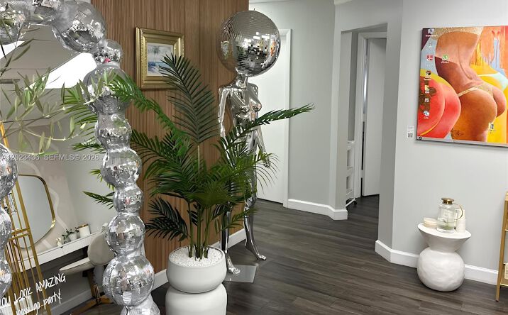 Pictures of Business for Sale, Retail property located at 1250 E Hallandale Beach Blvd, Hallandale Beach, FL 33009 for sales - image #1