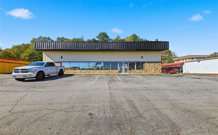 Pictures of Retail, Office, Industrial property located at 6843 HIGHWAY 85, Riverdale, GA 30271 for sales - image #1