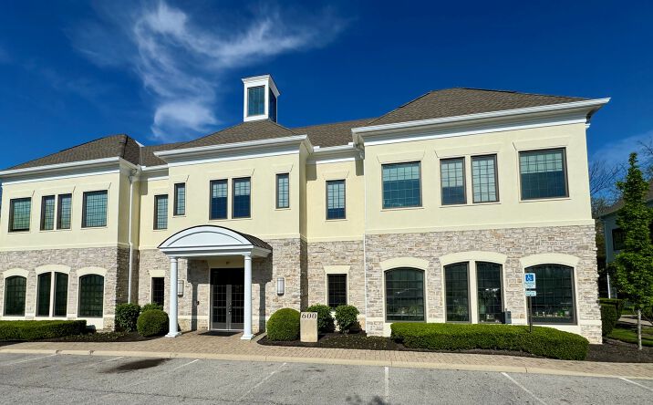 Pictures of Office property located at 600 Stonehenge Pkwy., Dublin, OH 43017 for sales - image #1