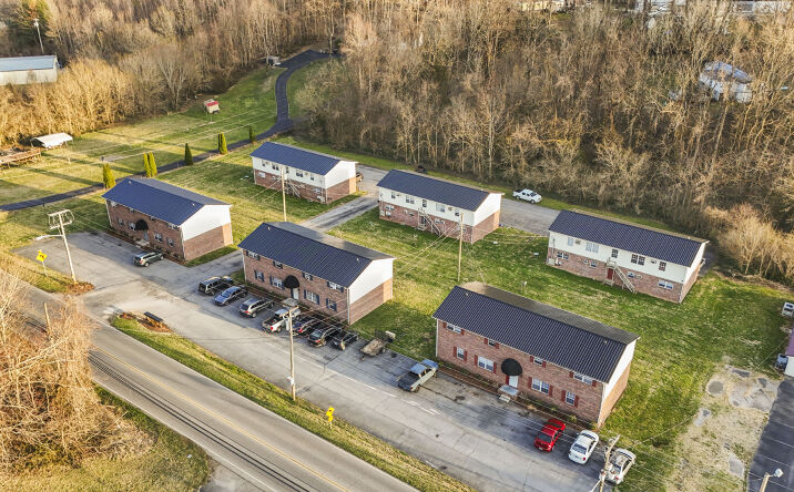 Pictures of Multifamily property located at 1484 Milligan Hwy, Johnson City, TN 37604 for sales - image #1