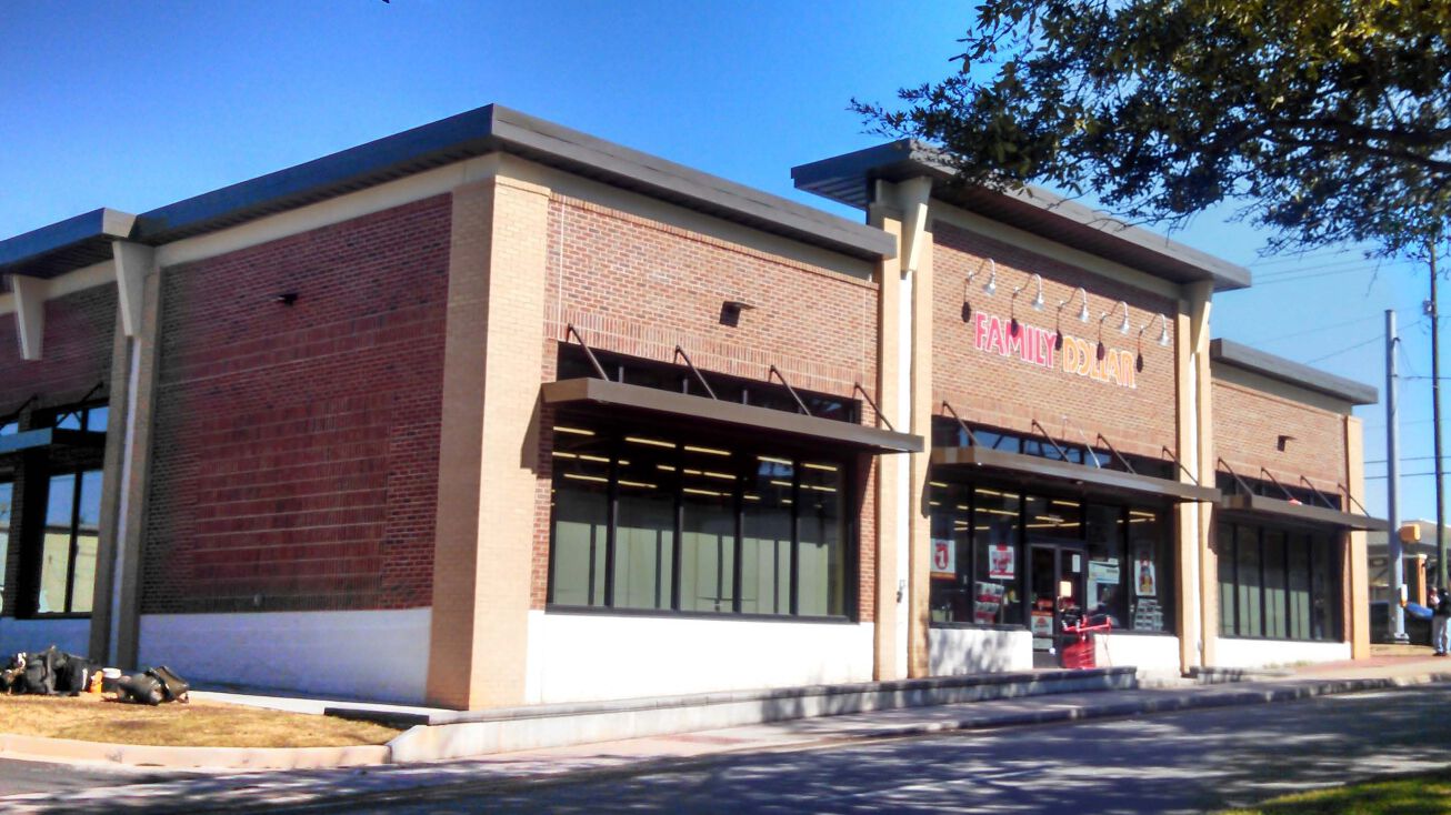 3736 Ahoy Dr, Chesapeake, VA 23321