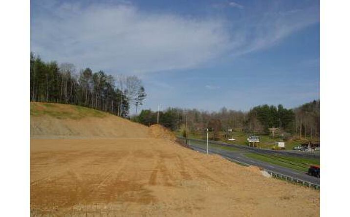 Hwy 64w, Murphy