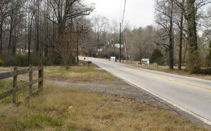 2932 Gillsville Hwy, Gainesville