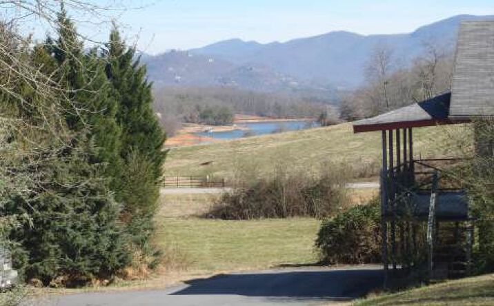 3667 S Hwy 69, Hayesville