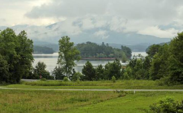 LOT 2 Ed Moore/The Vinings, Hayesville