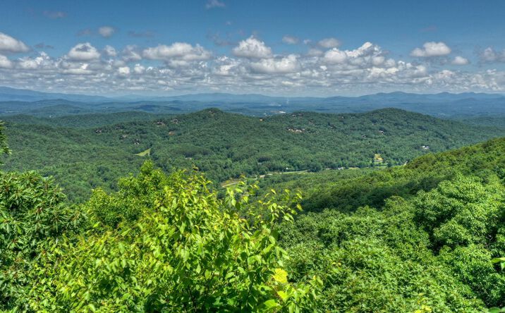 LT 25 Aska's Grand Vista, Blue Ridge