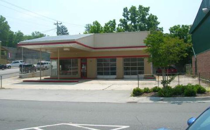 757 E Main Street, Blue Ridge