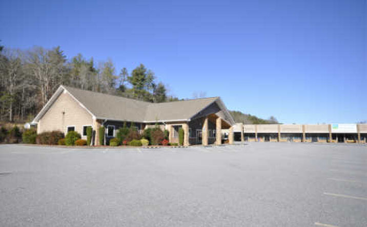 5722 Hwy 64w, Murphy