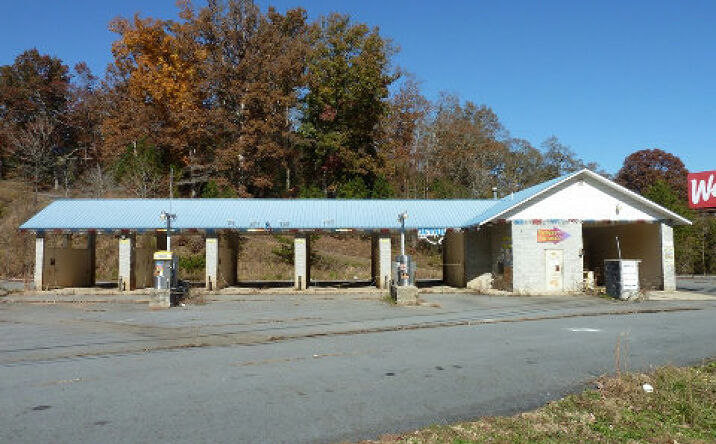 1368 Hwy 64w, Murphy