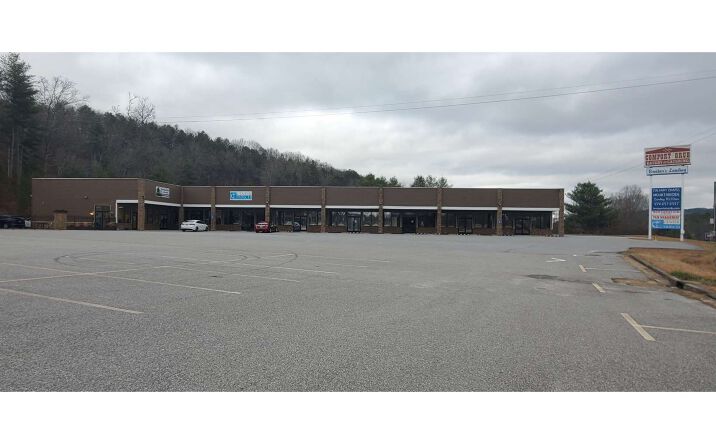 5718 Hwy 64w, Murphy