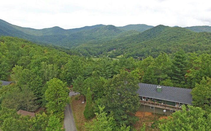 4870 Laurel Mountain Road, Hiawassee