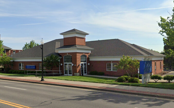 Pictures of Retail, Office property located at 600 S Main St, North Canton, OH 44720 for comps - image #1