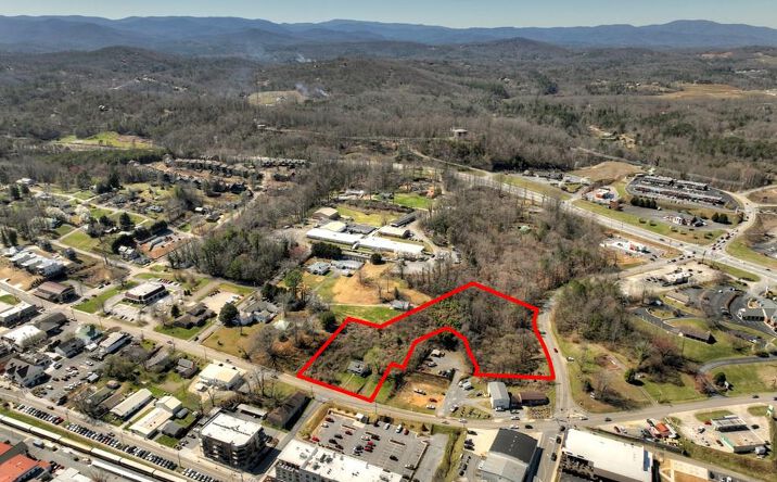 340 W First Street, Blue Ridge