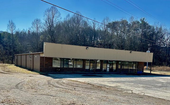 Pictures of Industrial property located at 3696 Hwy 68, Turtletown, TN 37391 for sales - image #1