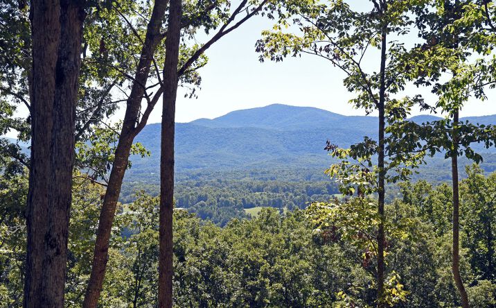 LT136 Highland Park Lt 136, Blairsville