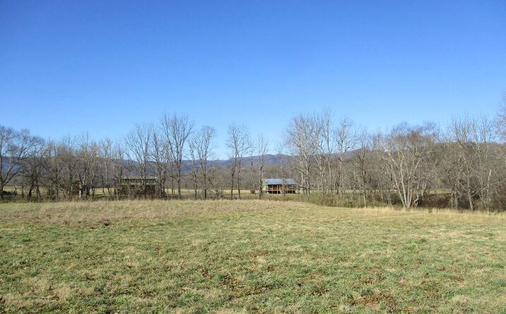 12B Mcglamery Farm Drive, Hayesville