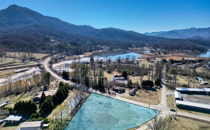Pictures of Land property located at 1870 Hwy 75n, Hiawassee, GA 30546 for sales - image #1