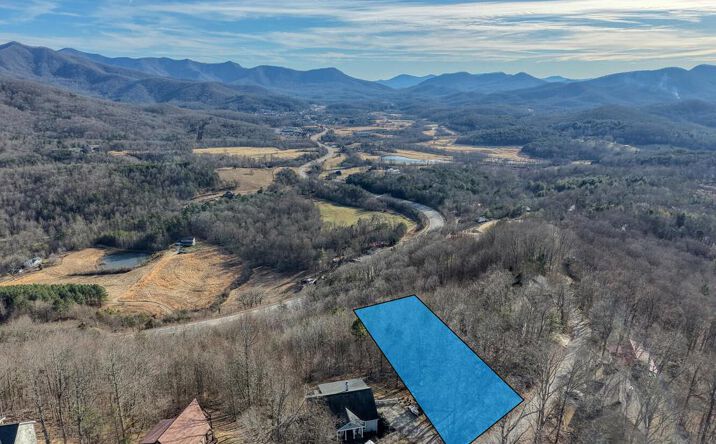 Pictures of Land property located at Lot 5 Harris Ridge, Young Harris, GA 30582 for sales - image #1