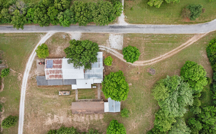 Pictures of Retail, Industrial, Mixed Use property located at 21643 LAWRENCE 1040, PIERCE CITY, MO 65723-7278 for sales - image #1