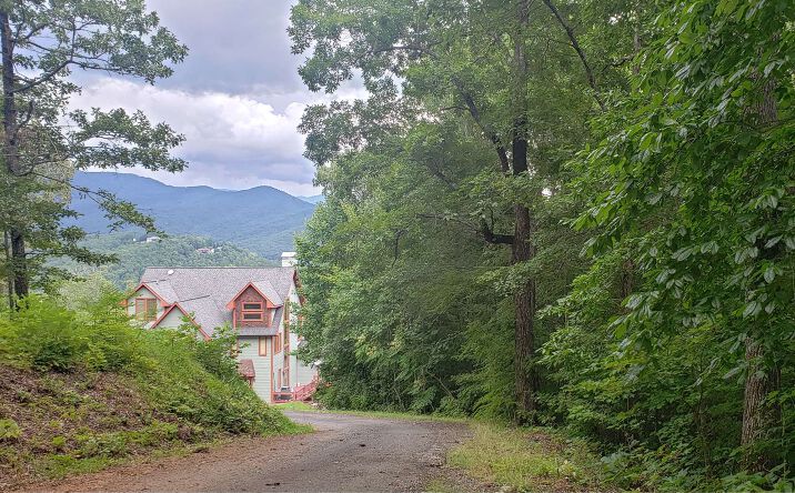 Pictures of Land property located at Clark Drive, Hiawassee, GA 30546 for sales - image #1