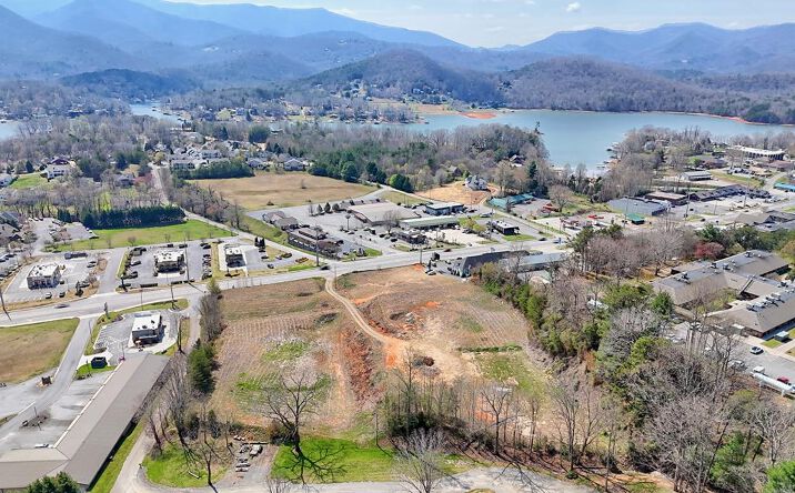 Pictures of Land property located at 200 E Highway 76, Hiawassee, GA 30546 for sales - image #1