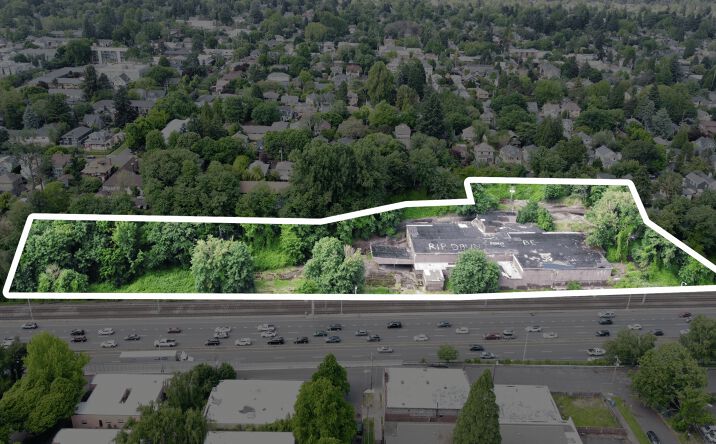 Pictures of Industrial property located at 2506 NE MULTNOMAH ST, PORTLAND, OR 97232-2128 for sales - image #1