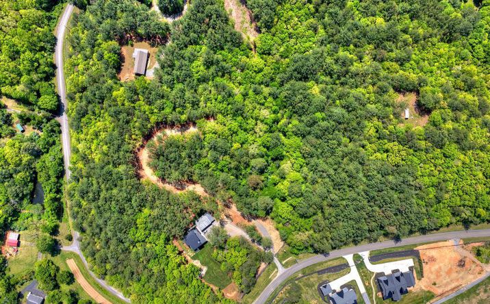 Pictures of Land property located at Lot 5 Grassy Creek Road, Copperhill, TN 37317 for sales - image #1