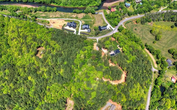 Pictures of Land property located at Lot 4 Grassy Creek Road, Copperhill, TN 37317 for sales - image #1