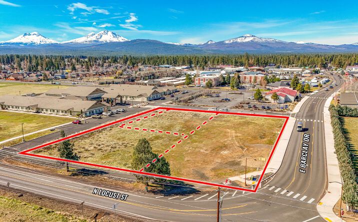 Pictures of Land property located at NEC of E Barclay Dr. & N Locust St., Sisters, OR 97759 for sales - image #1