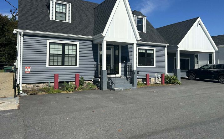 Pictures of Office property located at 562 Lincoln St, Worcester, MA 01605 for sales - image #1