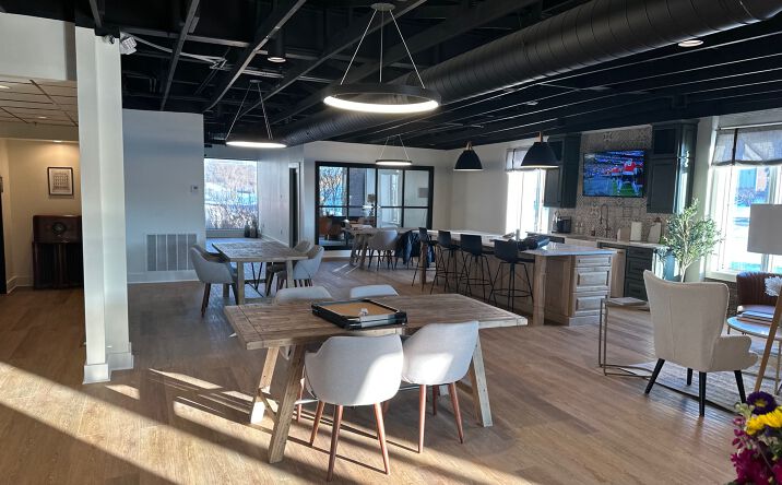 Pictures of Office property located at 4235 Green Bay Road, Kenosha, WI 53144 for sales - image #1