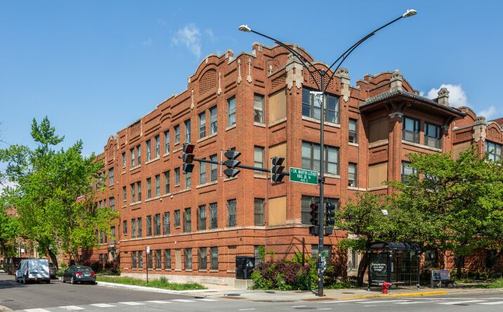Pictures of Multifamily property located at 352 East 60th Street, Chicago, IL 60637 for sales - image #1