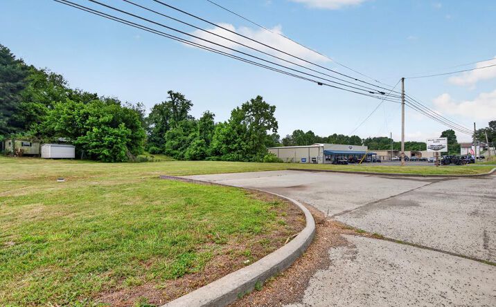 Pictures of Land property located at tbd Lee Hwy, Abingdon, VA 24210 for sales - image #1
