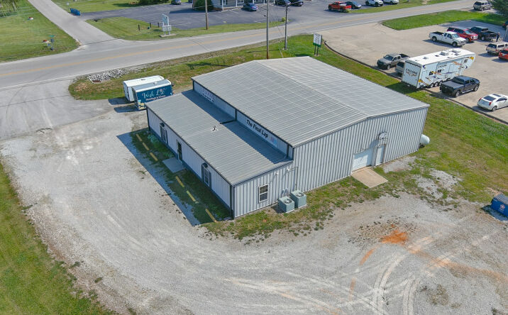 Pictures of Retail, Industrial, Mixed Use property located at 1031 LAWRENCE ST, BRANDENBURG, KY 40108-1401 for sales - image #1