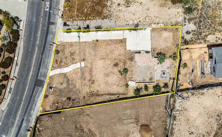 2820 Maiden, Altadena