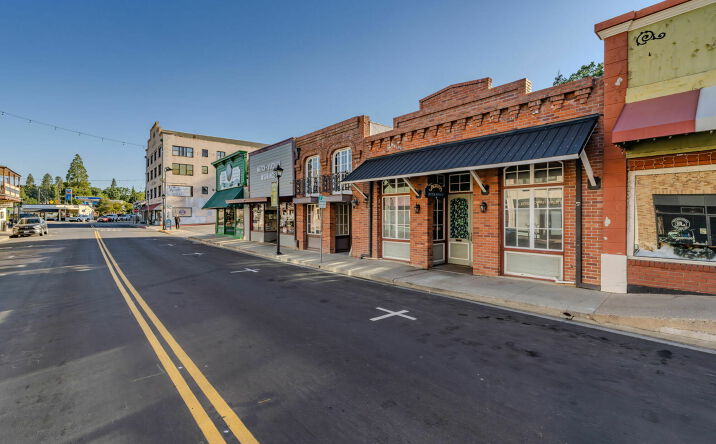 Pictures of Retail property located at 160-164 Main St., Jackson, CA 95642 for sales - image #1