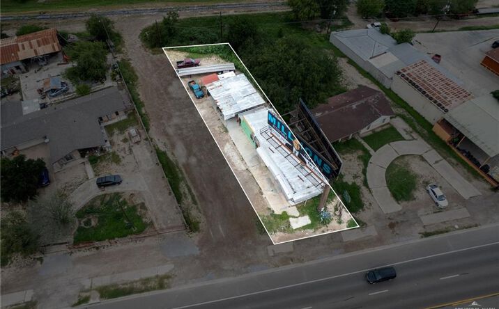 Pictures of Retail property located at 5757 E US Highway 83 Highway, Rio Grande City, TX 78582 for sales - image #1