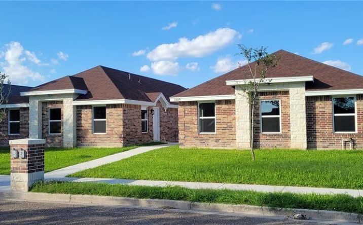 1809 W Portales Drive, Edinburg