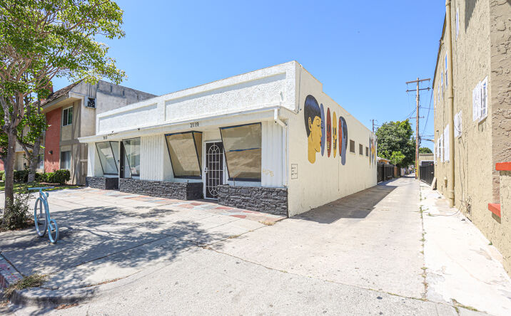 Pictures of Retail, Mixed Use, Special Purpose property located at 2117 East 7th Street, Long Beach, CA 90804 for sales - image #1