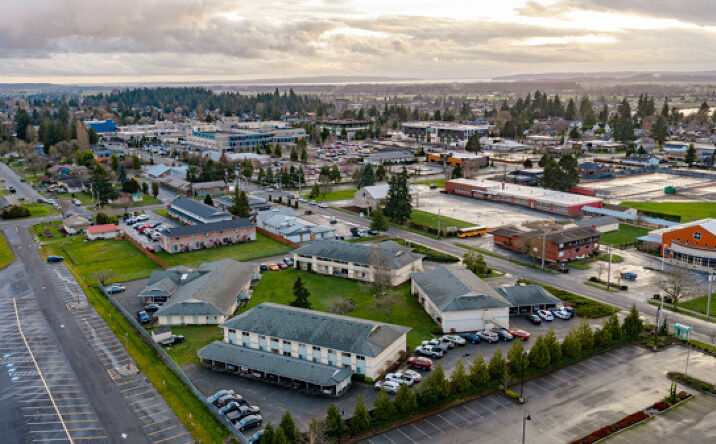 Pictures of Multifamily property located at 210 North 15th Street, Mount Vernon, WA 98273, 220 North 15th Street, Mount Vernon, WA 98273, 222 North 15th Street, Mount Vernon, WA 98273 for sales - image #1
