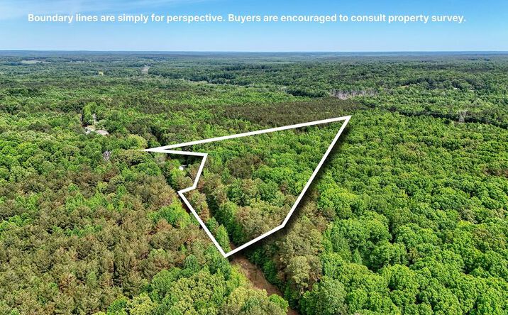 Pictures of Land, Multifamily property located at 810 Sawyers Mill Rd, Camden, TN 38320 for sales - image #1