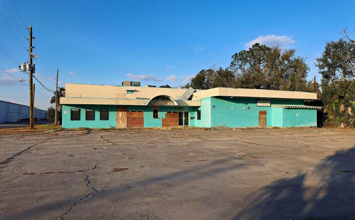 Pictures of Land property located at 118 E Park Street, Perry, FL 32348 for sales - image #1