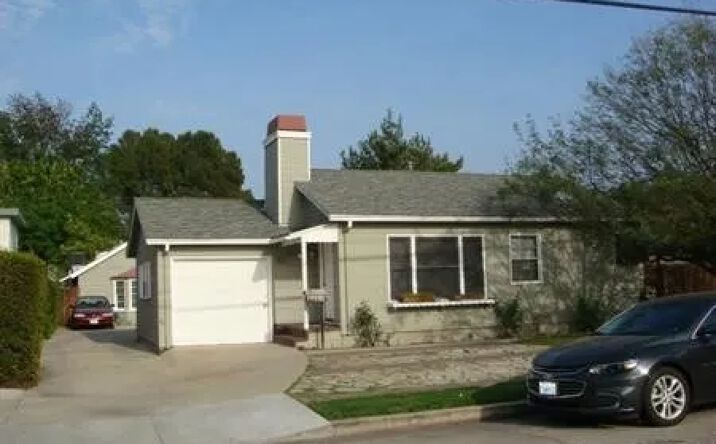 Pictures of Multifamily property located at 5032 Denny Avenue, North Hollywood, CA 91601 for sales - image #1