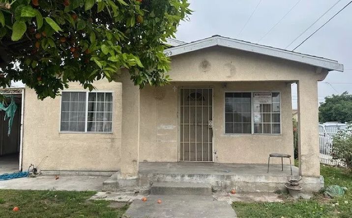 Pictures of Multifamily property located at 8103 E Holmes Ave. Avenue, Los Angeles, CA 90001 for sales - image #1